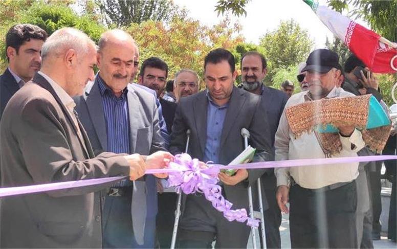 دولت مردمی به دنبال رونق کار مردم است