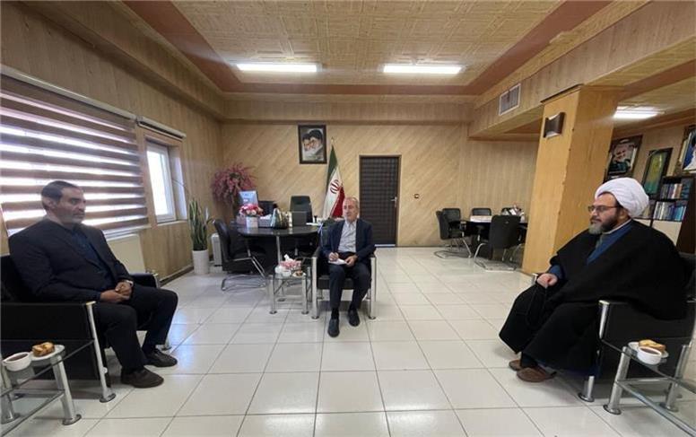 پیگیری جدی رفع مشکلات زیست‌محیطی سریش‌آباد در دستور کار فرمانداری قروه