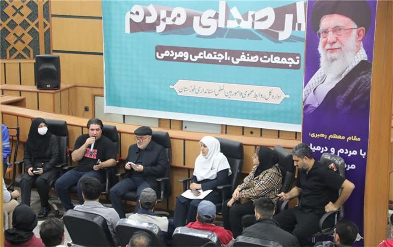 کمبود نیرو و دشواری کار کادر بهداشت و درمان استان در حال پیگیری است