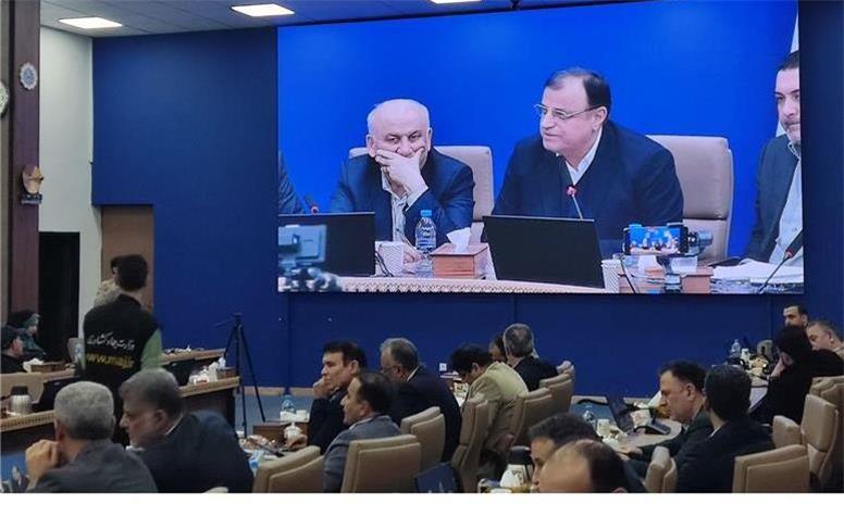 مشکلات واردات کالای اساسی و تخصیص علوفه به دامداران روستایی باید حل شود