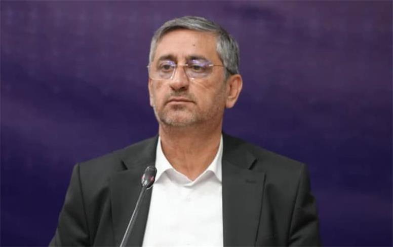 نباید استان به میدان جنگ سیاسی تبدیل شود