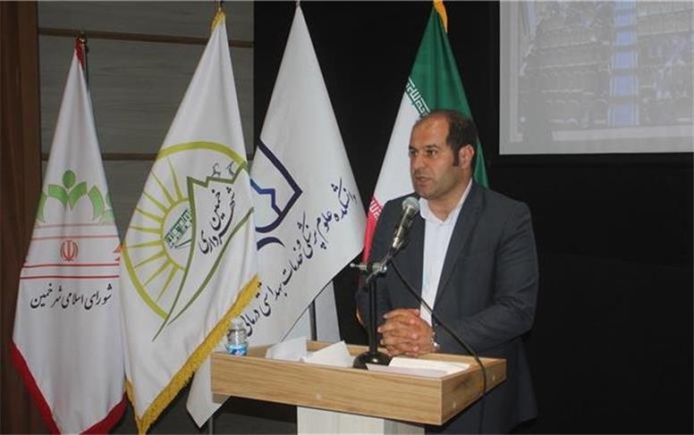 ۱۸.۸ درصد جمعیت خمین، سالمند هستند