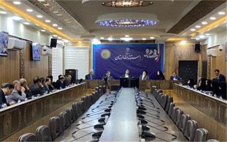 با خرد جمعی و همراهی نخبگان استان را متحول می‌کنیم