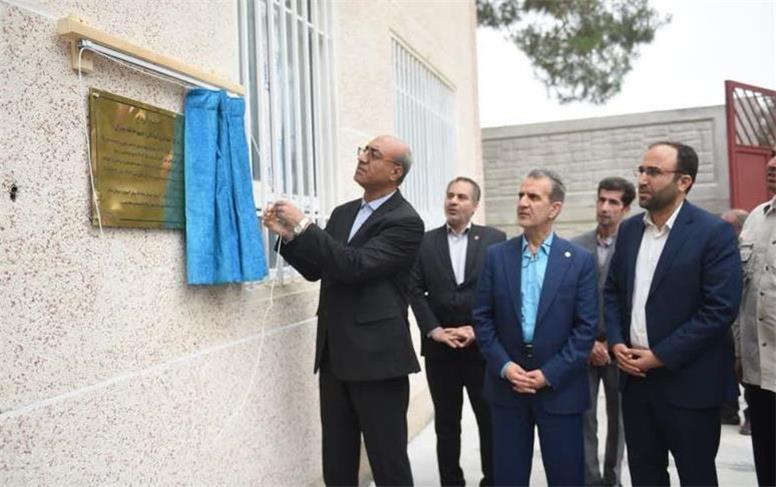 کودکان بی‌سرپرست در دل خانواده بزرگ جمهوری اسلامی قرار دارند