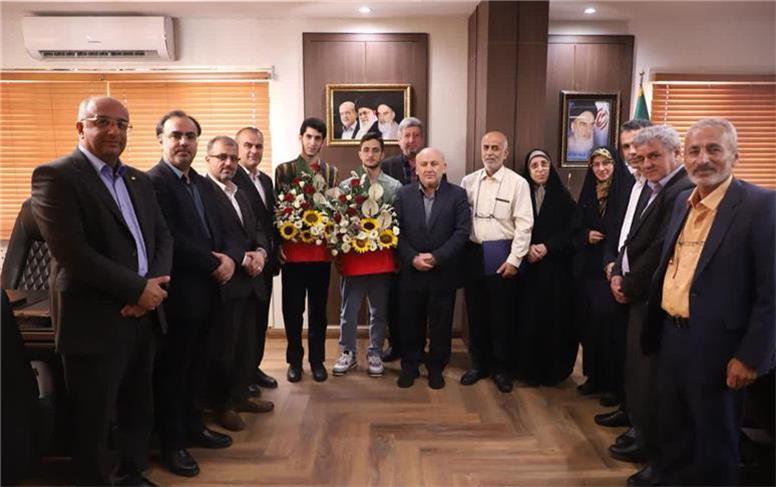 نخبگان موتور توسعه پایدار استان هستند
