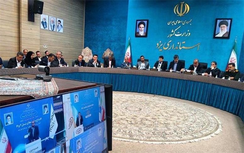 استان یزد همیشه با برنامه بوده است | اجرای ۴۰۰ مگاوات انرژی خورشیدی تا پایان سال