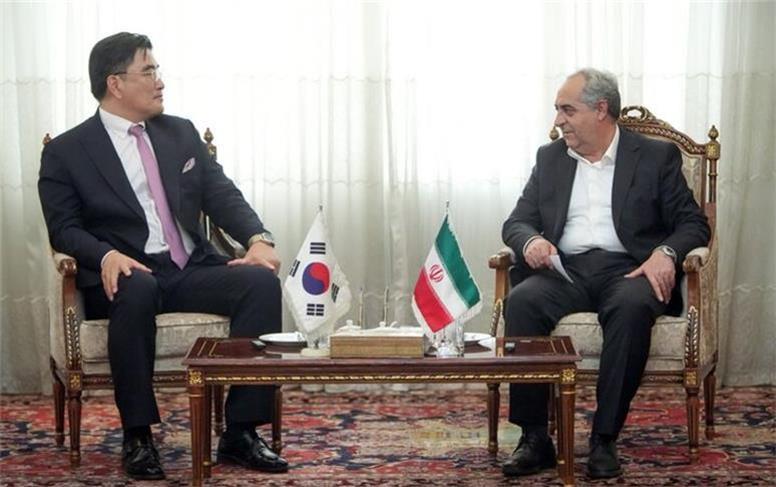 استاندار آذربایجان شرقی بر توسعه روابط اقتصادی و ورزشی با کره جنوبی تاکید کرد