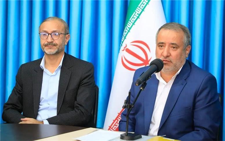 فضای سالم فرهنگی برای جوانان ایجاد شود