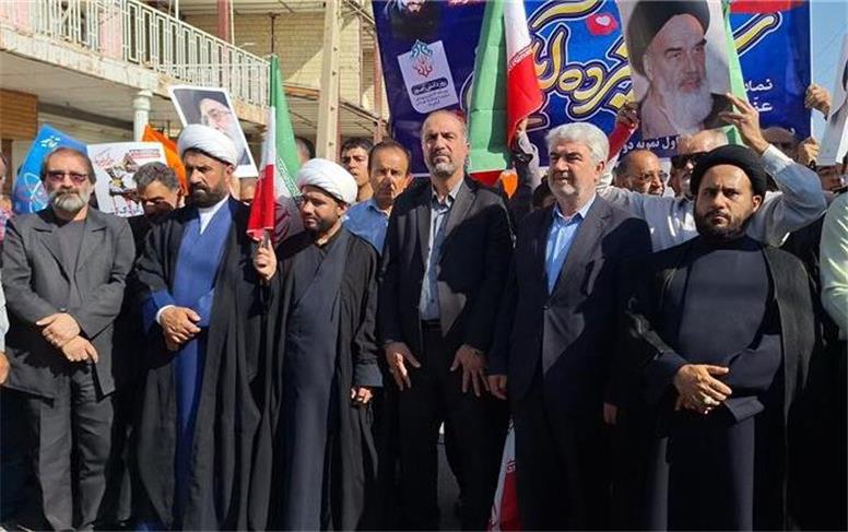 ۱۳ آبان نماد هوشیاری و مقاومت ملت ایران است