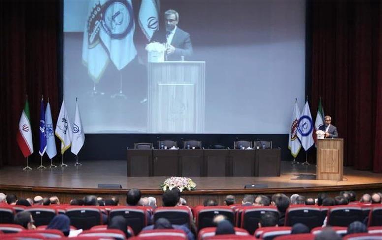 عمل نکردن به برنامه‌ها و غفلت از مسائل کلان، بزرگ‌ترین چالش توسعه کشور است