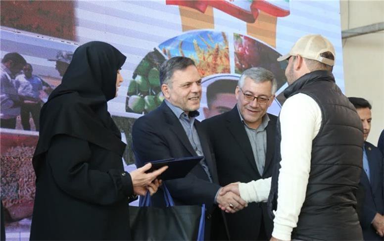 با ارتقای بهره‌وری در بخش کشاورزی، صادرات استان به یک میلیارد دلار می‌رسد