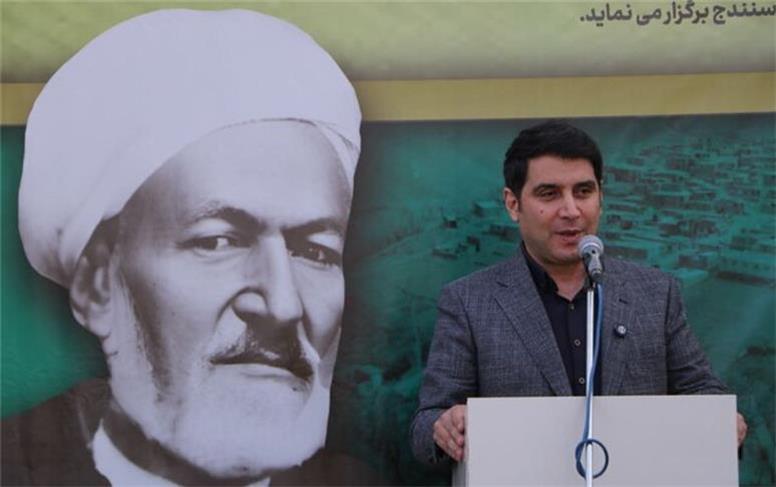 بیش از صد اثر تألیفی آیت‌الله مردوخ گواه برجستگی علمی اوست