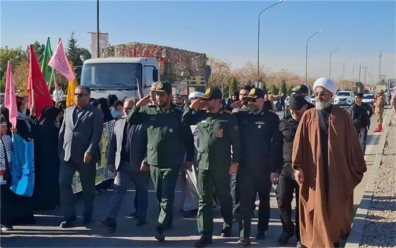 بسیج؛ محور مقابله با تهدیدهای رسانه‌ای، اقتصادی و شناختی دشمن