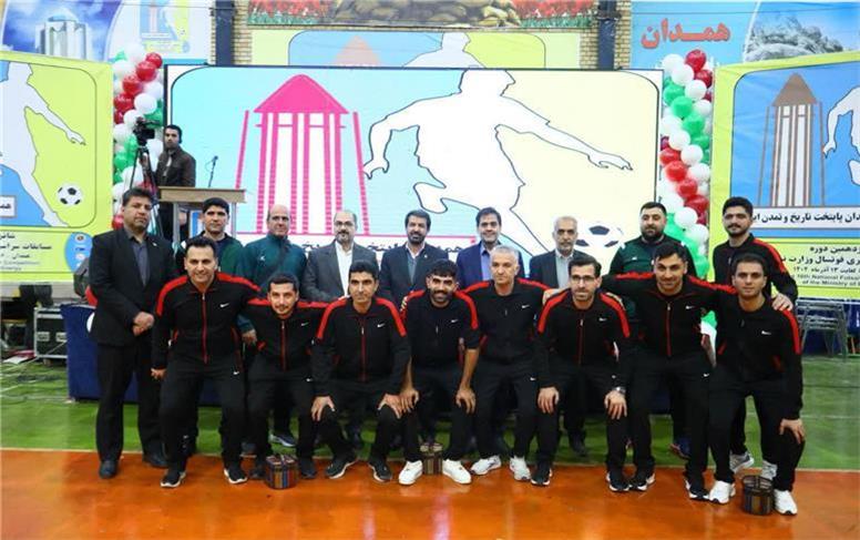 استاندار همدان: ظرفیت‌های گردشگری، علمی و ارتباطی همدان باید به‌درستی به کشور معرفی شود