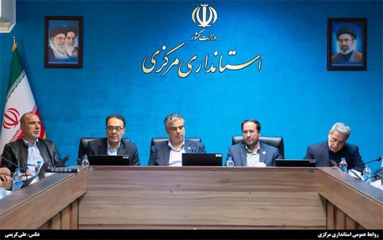 استاندار مرکزی: مقابله با آلودگی هوا با توسعه پوشش گیاهی ادامه دارد