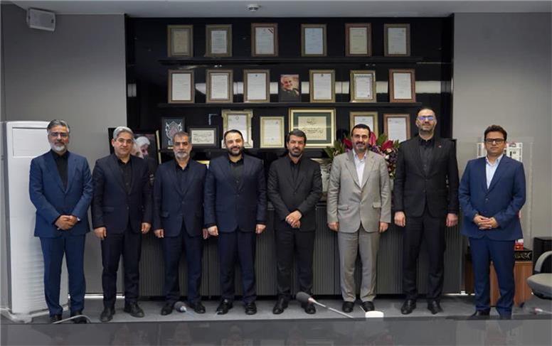 تأکید استاندار همدان بر تقویت زیرساخت‌های بانکی برای شتاب‌بخشی به توسعه اقتصادی استان