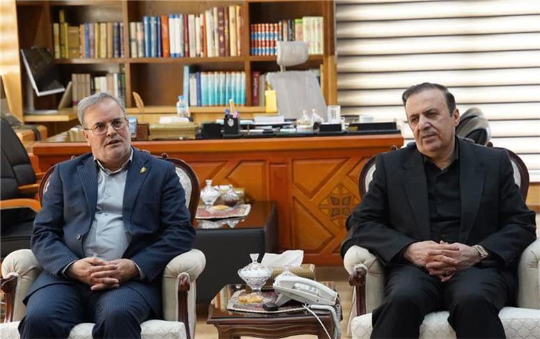 توسعه گلخانه‌ها و اصلاح الگوی کشت، ضرورت مدیریت منابع آب در استان