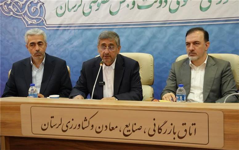 نقش تولیدکنندگان در جنگ اقتصادی کمتر از رزمندگان در میدان نیست