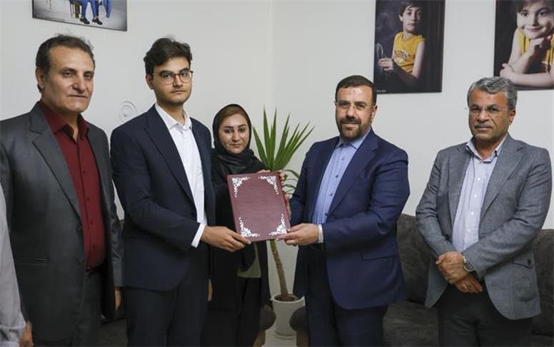 از دارنده مدال طلای المپیاد جهانی هوش مصنوعی تجلیل شد