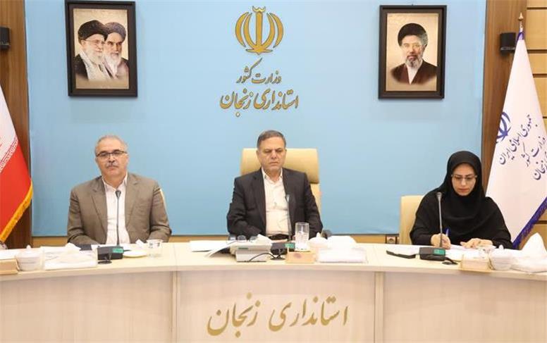 هیچ پیمایش اجتماعی را نمی‌توان فارغ از متغیرهای پیدا و پنهان جامعه تحلیل کرد