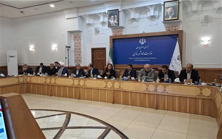 نشست مهم و راهبردی استاندار همدان با وزیر راه و شهرسازی