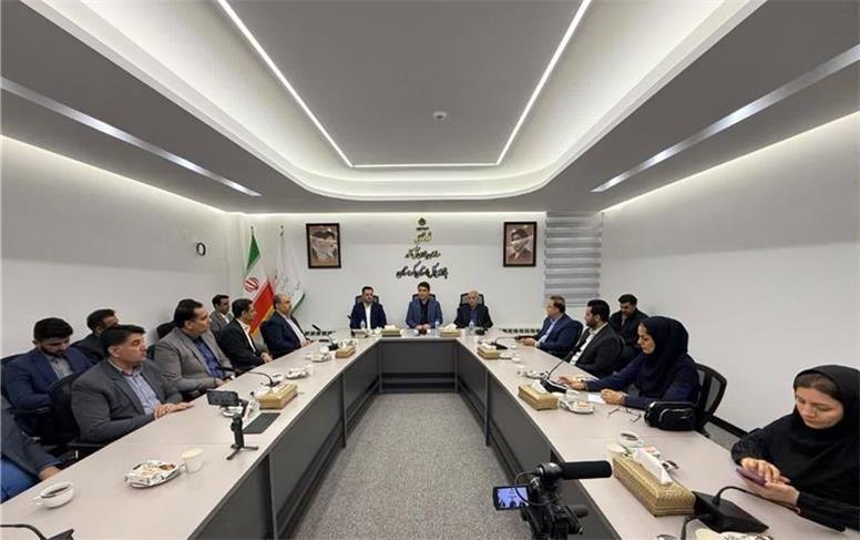 نشست استاندار کردستان با رییس و کارکنان سازمان بازرسی استان