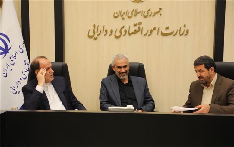 خیز بلند استان برای توسعه معدنی و ایجاد مرکز تحقیقات غرب کشور و تلاش برای تأمین مالی تولید و اصلاح توزیع ارزش افزوده