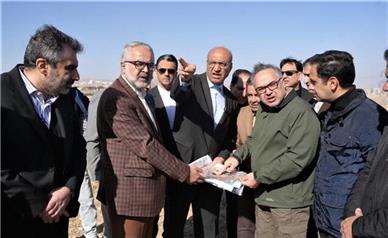 تعیین تکلیف شهرک مشاغل ضایعاتی و ساماندهی ورودی‌های کرمانشاه تا پایان سال