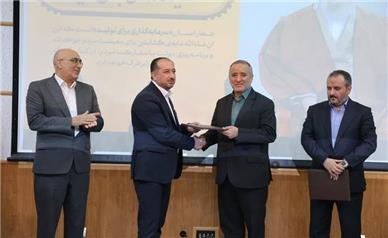 باید نگاه توسعه متوازن بر توزیع اعتبارات استانی حاکم باشد