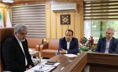 رفع مشکل آنتن‌دهی و اینترنت تلفن همراه ضروری است