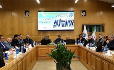 معطل ماندن سرمایه‌گذاران برای دریافت استعلام هیچ توجیهی ندارد