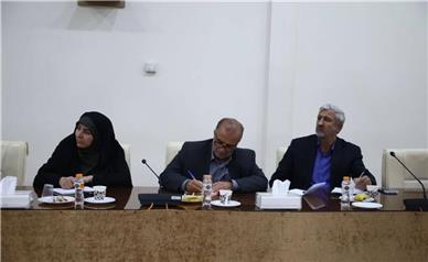 تقویت اقتصاد زنان در مسیر اربعین؛ ایجاد بازارچه‌های فروش محصولات بومی در شهرهای تابعه همدان