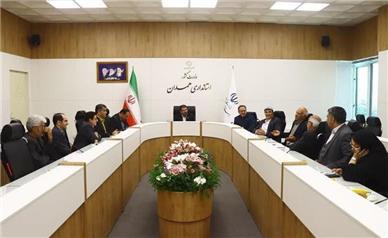 تاکید بر امید و حذر از تولید ترس و اضطراب